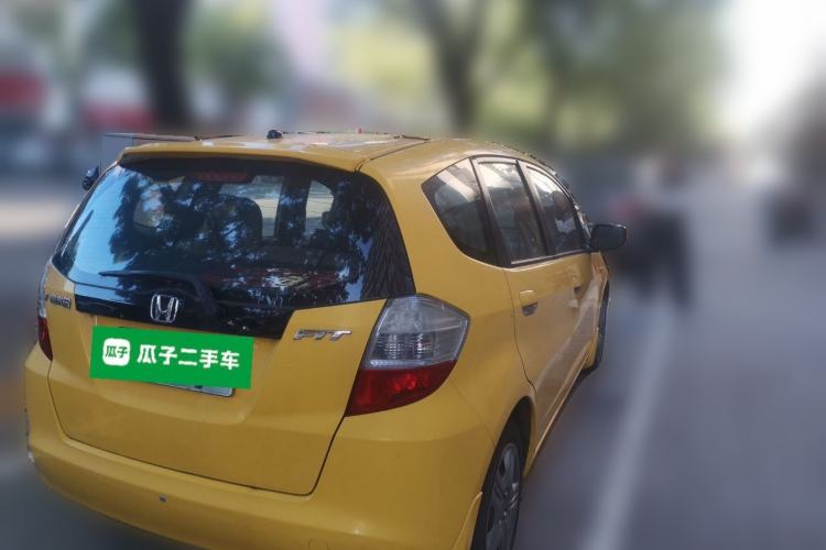 Used Honda Fit 2008 1.3L manual comfort version Rear Right 45 Deg