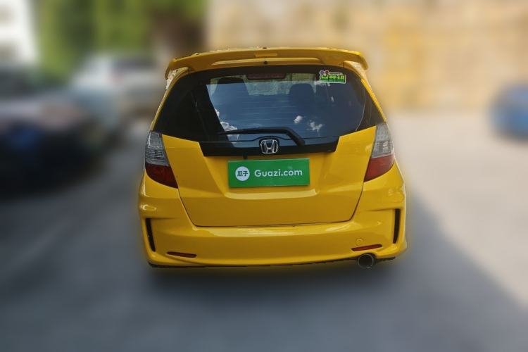 Used Honda Fit 2008 1.5L manual luxury version Rear