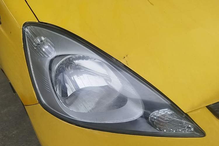 Used Honda Fit 2008 1.3L automatic comfort version Right Front Headlight
