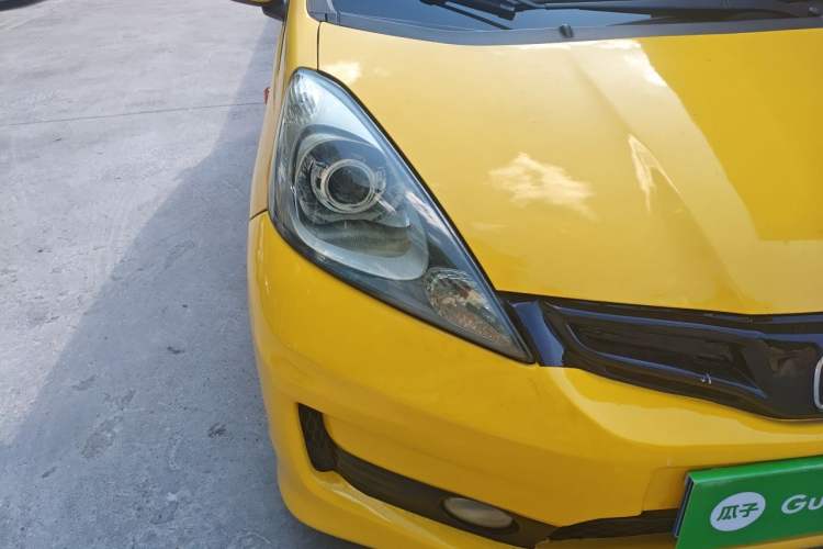Used Honda Fit 2008 1.5L manual luxury version Right Front Headlight