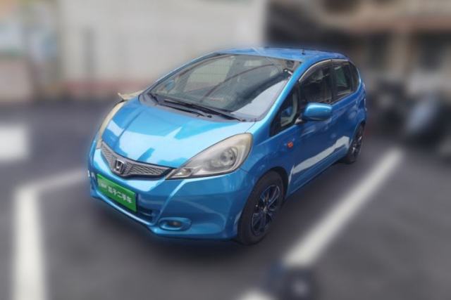 Used Honda Fit 2011 1.3L automatic comfort version