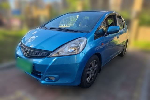 Used Honda Fit 2011 1.3L automatic comfort version