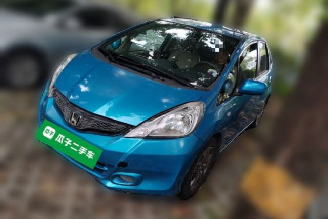 Used Honda Fit 2011 1.3L automatic comfort version
