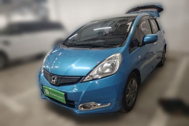 Used Honda Fit 2011 1.3L manual Comfort version