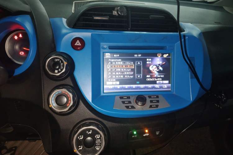 Used Honda Fit 2011 1.3L manual Comfort version Audio And AC Panel