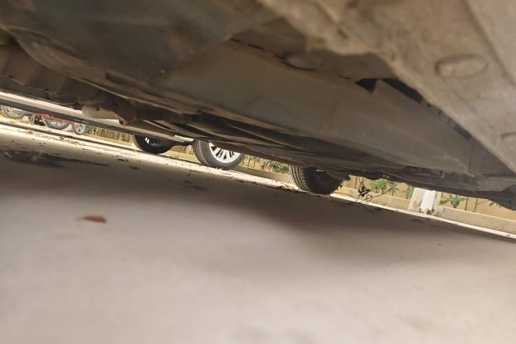 Used Honda Fit 2011 1.3L manual Comfort version Chassis Front Left