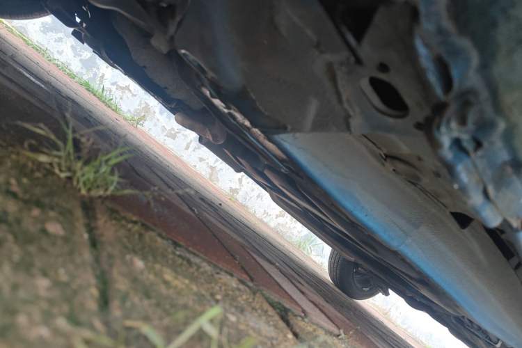 Used Honda Fit 2011 1.3L automatic comfort version Chassis Front Left