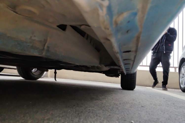 Used Honda Fit 2011 1.3L automatic comfort version Chassis Front Left