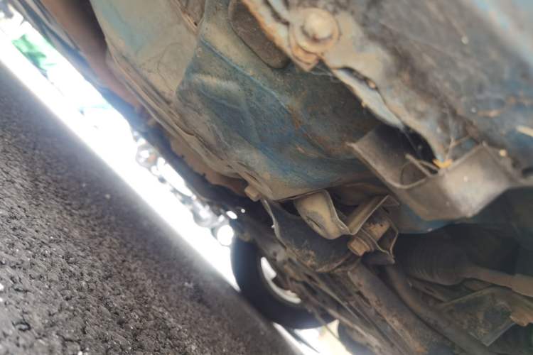 Used Honda Fit 2011 1.3L automatic comfort version Chassis Front Right