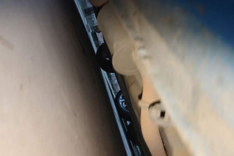 Used Honda Fit 2011 1.3L manual Comfort version Chassis Front Right