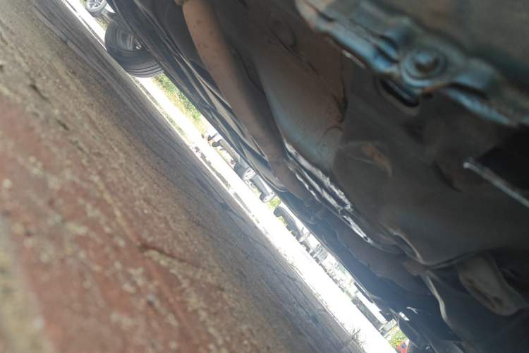 Used Honda Fit 2011 1.3L automatic comfort version Chassis Front Right