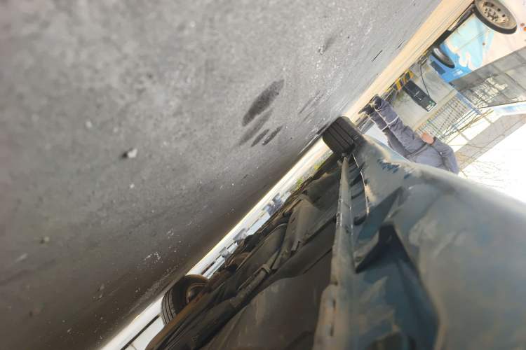 Used Honda Fit 2011 1.5L automatic panoramic sunroof version Chassis Rear Left