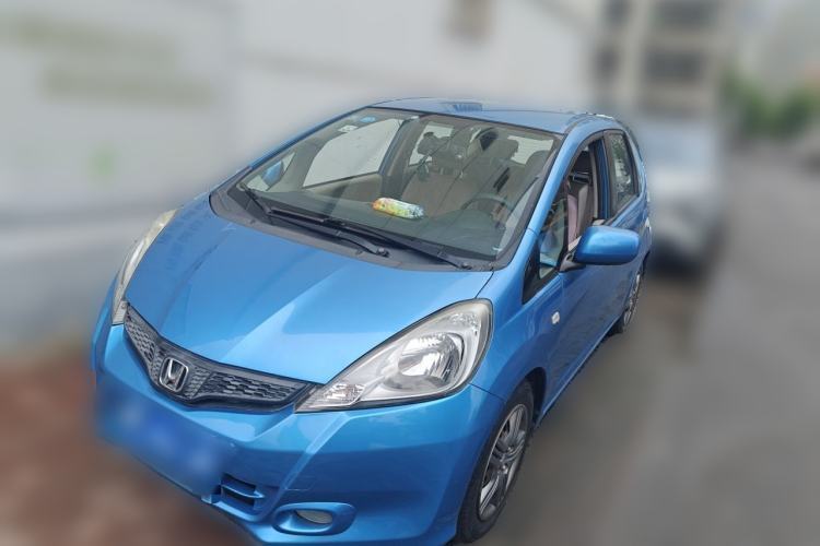 Used Honda Fit 2011 1.3L automatic comfort version Guazi used car, China used car export, Used car for sale, Used cars, Cheapest cars for sale