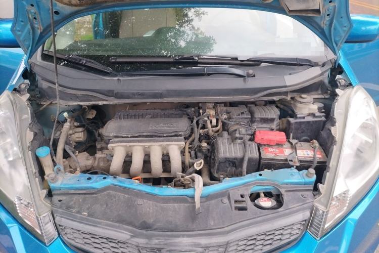 Used Honda Fit 2011 1.3L manual Comfort version Engine Bay