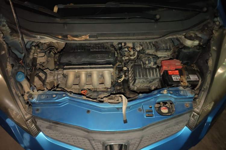 Used Honda Fit 2011 1.3L manual Comfort version Engine Bay