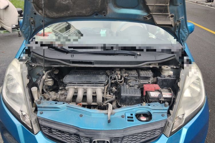 Used Honda Fit 2011 1.3L automatic comfort version Engine Bay