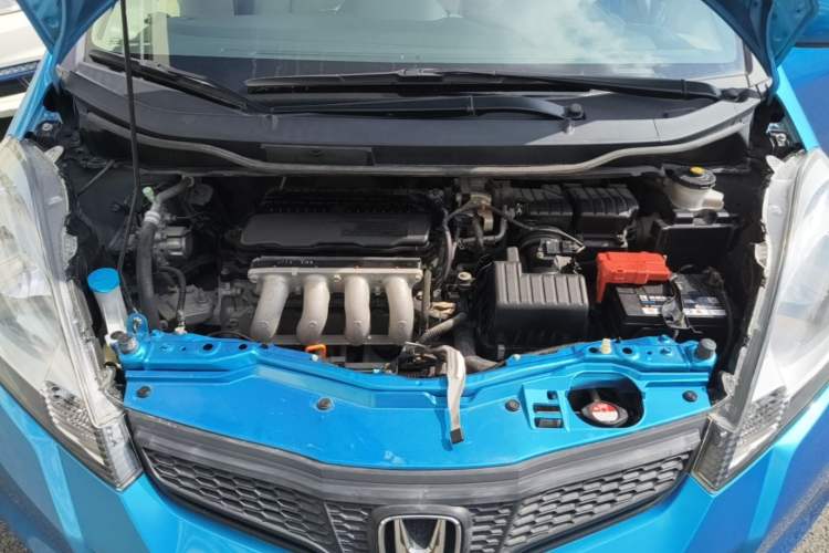 Used Honda Fit 2011 1.3L automatic comfort version Engine Bay