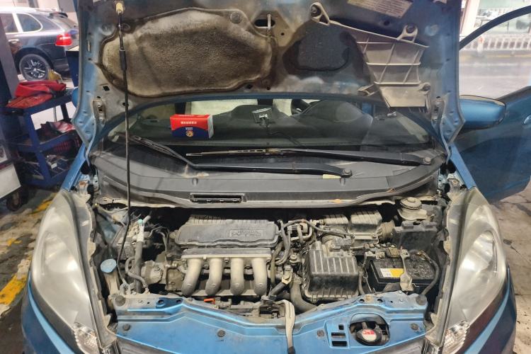 Used Honda Fit 2011 1.3L manual Comfort version Engine Bay