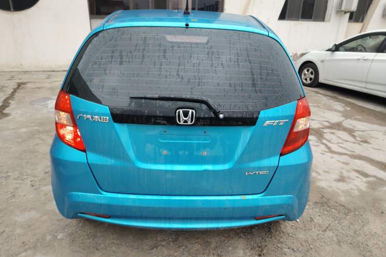 Used Honda Fit 2011 1.3L manual Comfort version Exterior 4