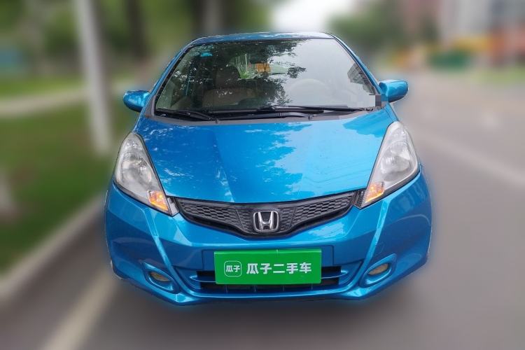 Used Honda Fit 2011 1.3L manual Comfort version Front