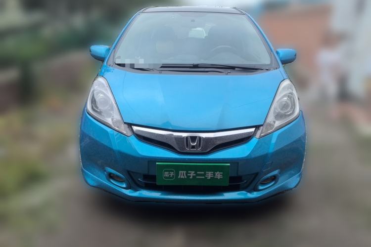 Used Honda Fit 2011 1.5L automatic panoramic sunroof version Front