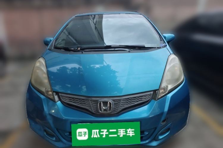 Used Honda Fit 2011 1.3L manual Comfort version Front