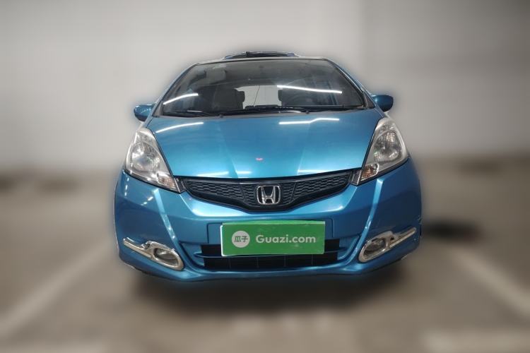 Used Honda Fit 2011 1.3L manual Comfort version Front