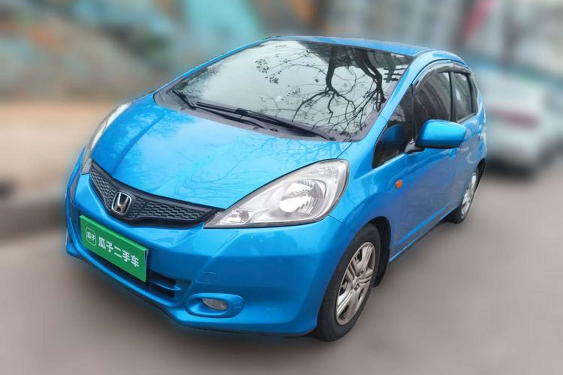 Used Honda Fit 2011 1.3L automatic comfort version Front Left 45 Deg