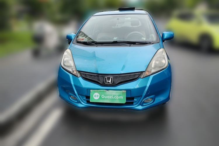 Used Honda Fit 2011 1.3L automatic comfort version Front