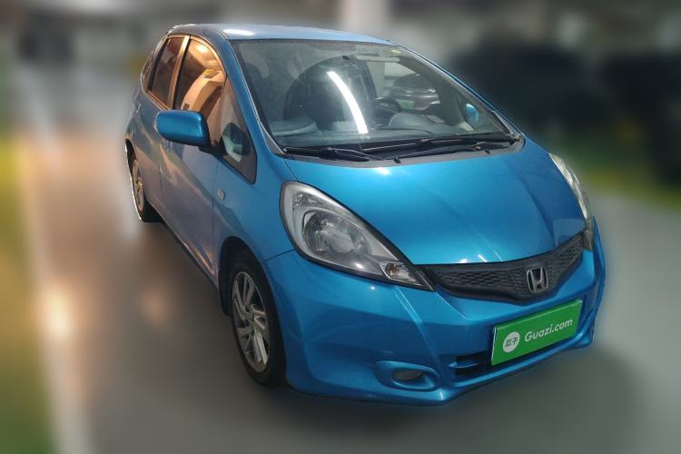 Used Honda Fit 2011 1.3L manual Comfort version Front Right 45 Deg