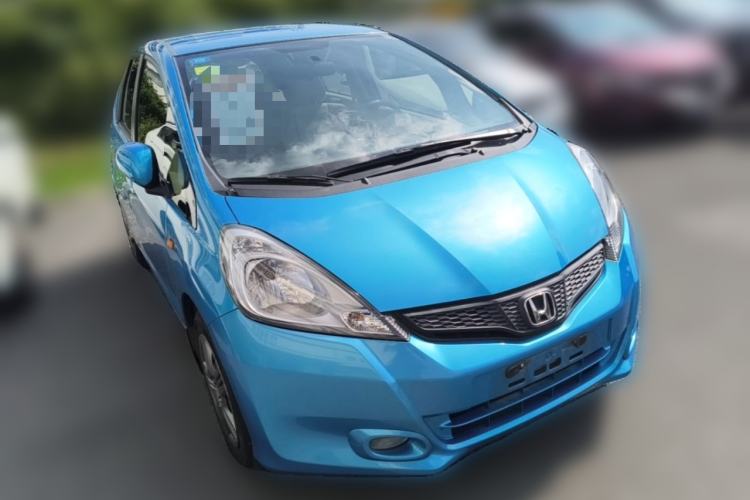 Used Honda Fit 2011 1.3L automatic comfort version Front Right 45 Deg