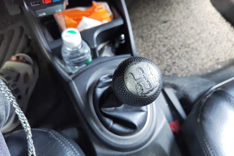 Used Honda Fit 2011 1.3L manual Comfort version Gear Lever