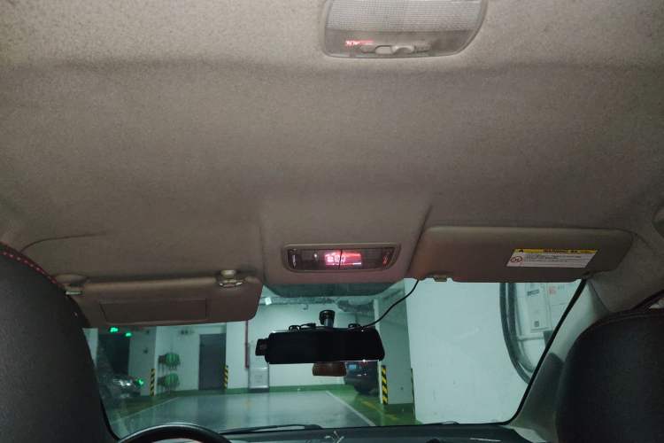 Used Honda Fit 2011 1.3L manual Comfort version Headliner