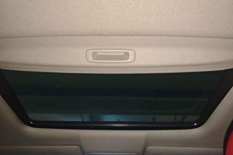 Used Honda Fit 2011 1.5L manual luxury version Headliner