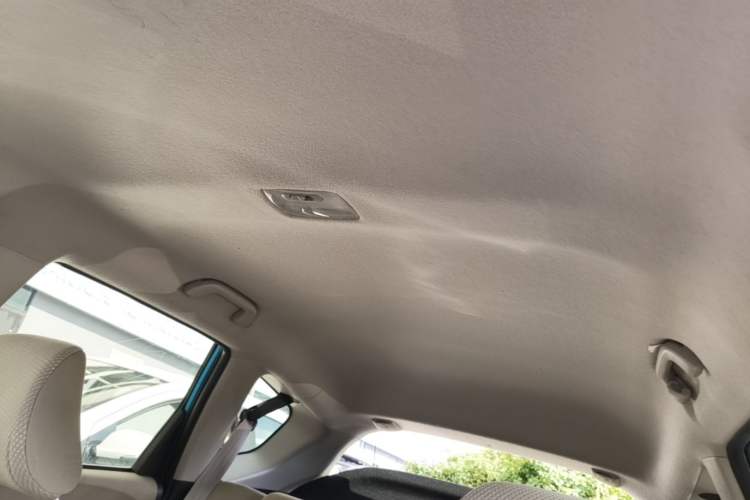 Used Honda Fit 2011 1.3L automatic comfort version Headliner