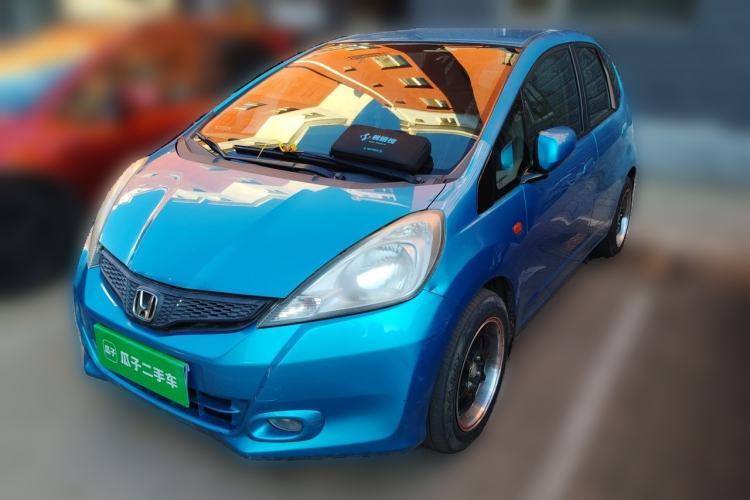 Used Honda Fit 2011 1.3L manual Comfort version Guazi used car, China used car export, Used car for sale, Used cars, Cheapest cars for sale