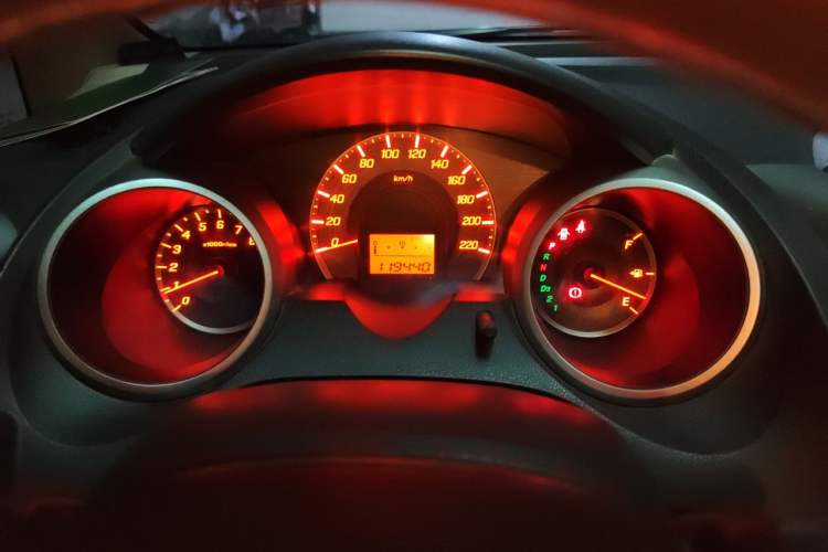 Used Honda Fit 2011 1.3L automatic comfort version Instrument Cluster