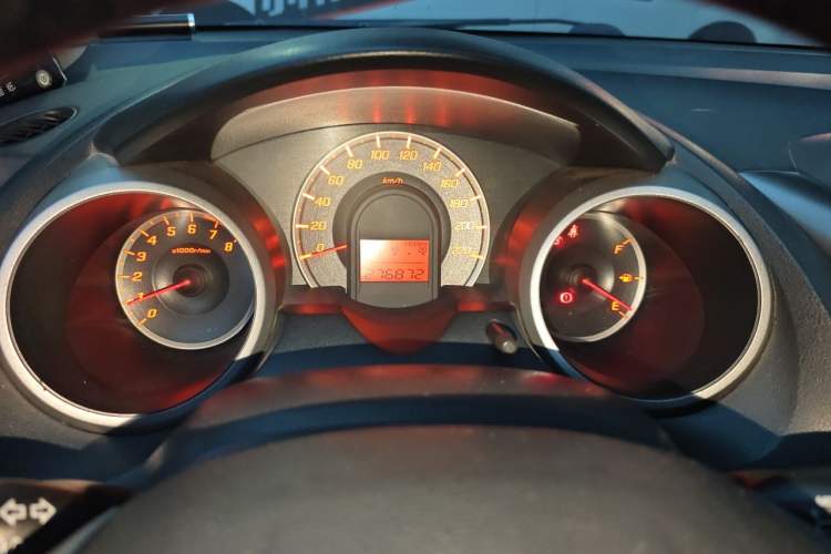 Used Honda Fit 2011 1.3L manual Comfort version Instrument Cluster