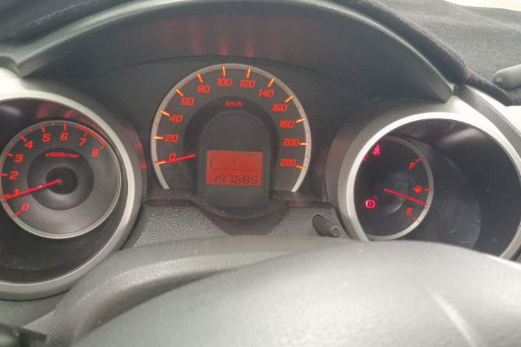 Used Honda Fit 2011 1.3L manual Comfort version Instrument Cluster