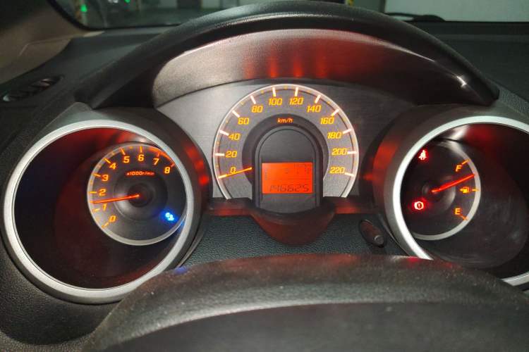Used Honda Fit 2011 1.3L manual Comfort version Instrument Cluster