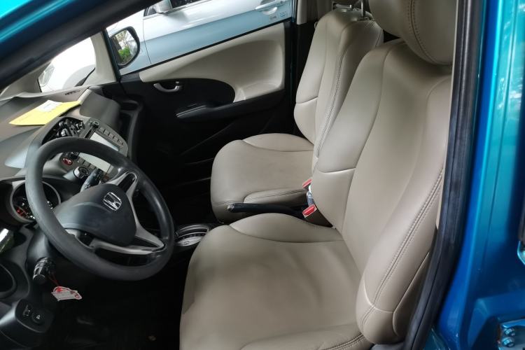 Used Honda Fit 2011 1.3L automatic comfort version Left Front Seat