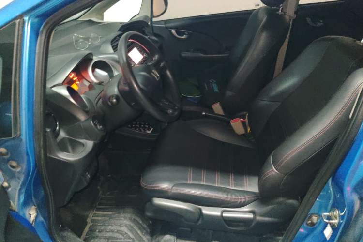 Used Honda Fit 2011 1.3L manual Comfort version Left Front Seat