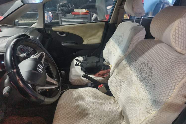 Used Honda Fit 2011 1.3L manual Comfort version Left Front Seat