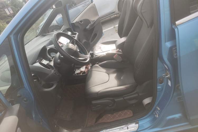 Used Honda Fit 2011 1.3L manual Comfort version Left Front Seat