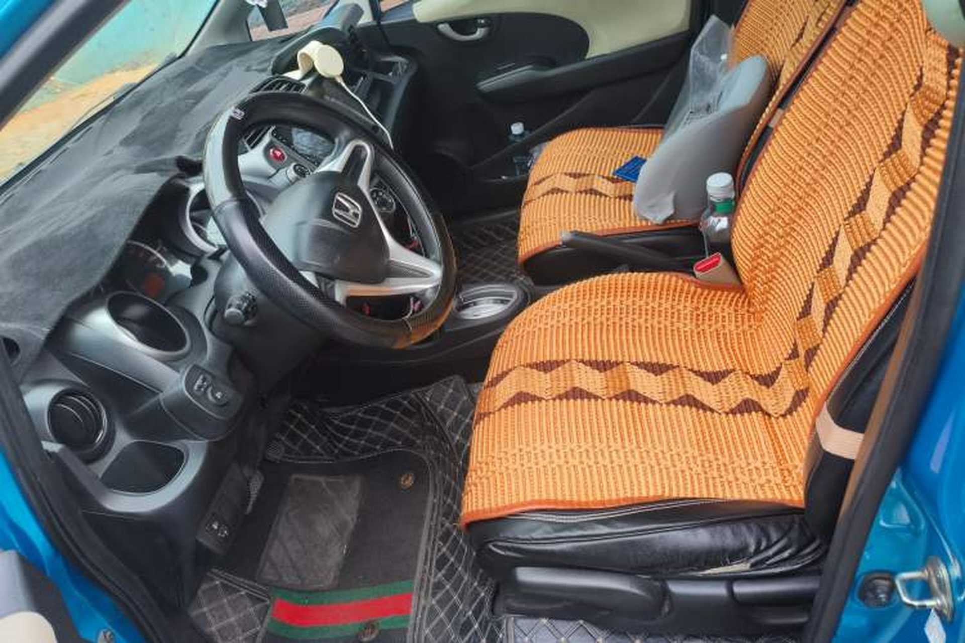 Used Honda Fit 2011 1.3L automatic comfort version Left Front Seat