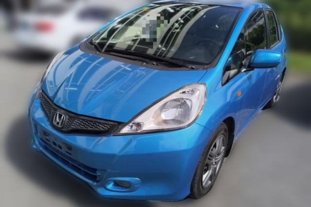 Used Honda Fit 2011 1.3L automatic comfort version