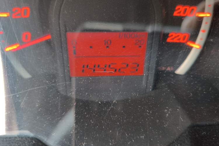 Used Honda Fit 2011 1.5L Automatic Luxury Edition Odometer Close Up