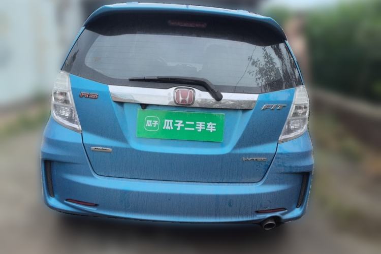 Used Honda Fit 2011 1.5L automatic panoramic sunroof version Rear