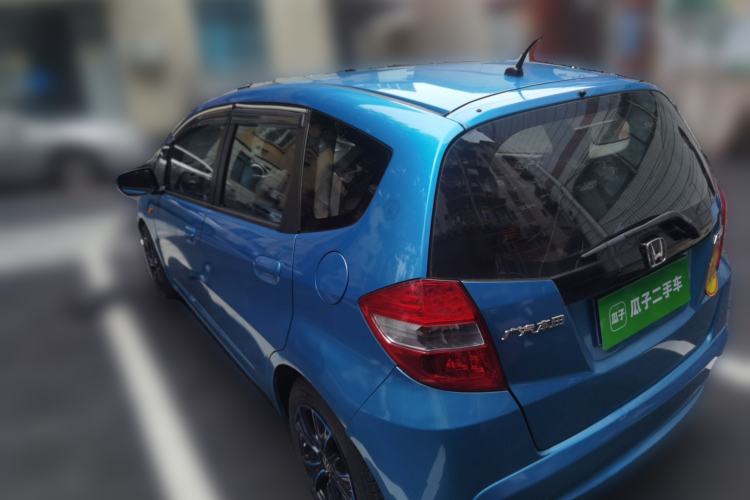 Used Honda Fit 2011 1.3L automatic comfort version Rear Left 45 Deg