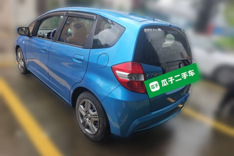 Used Honda Fit 2011 1.3L automatic comfort version Rear Left 45 Deg